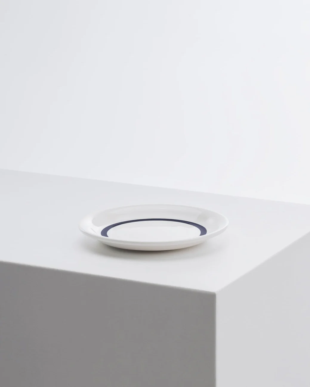 Whale Ring Classic Plate - Small - Image 8