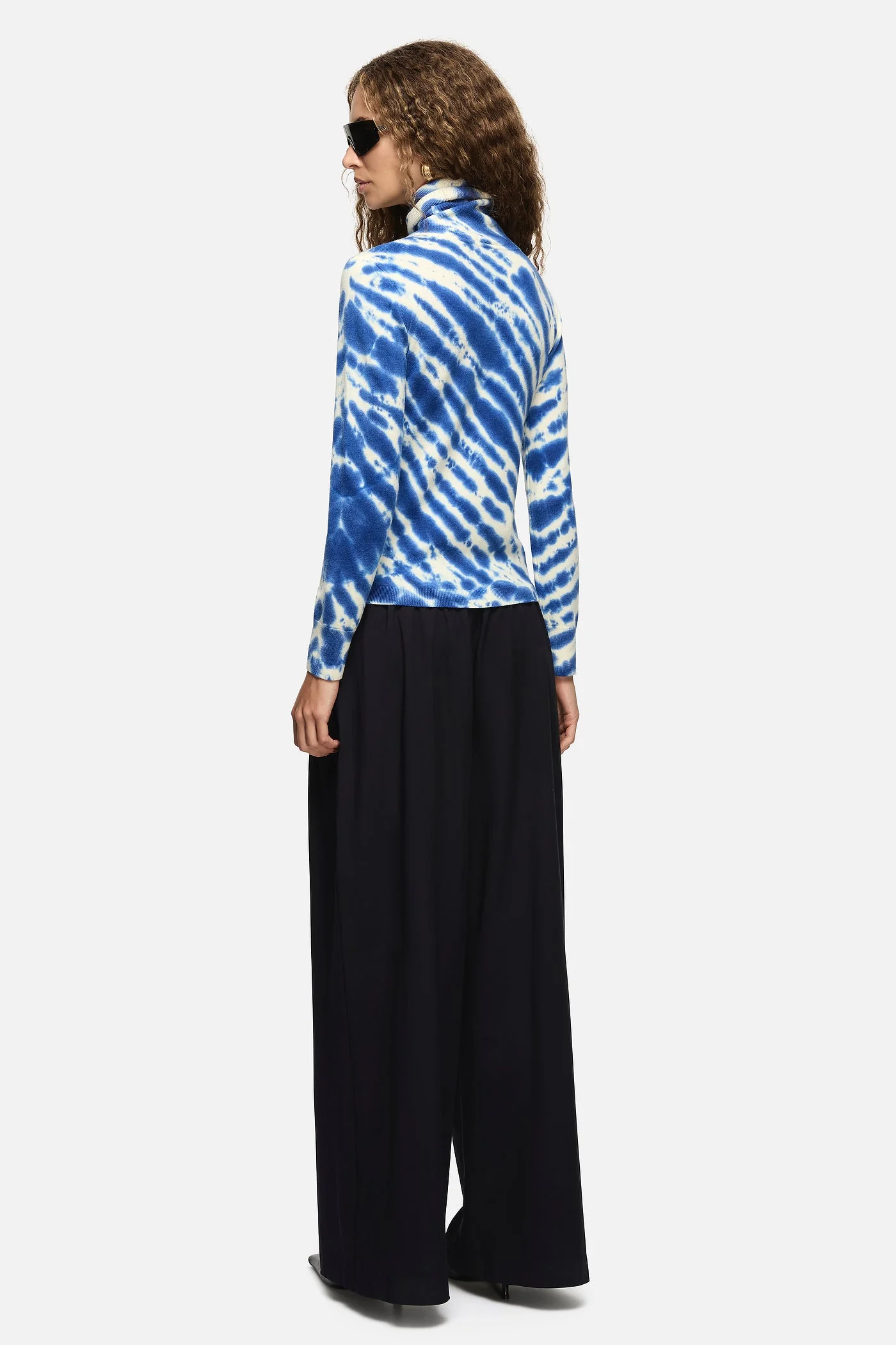 Wool Paloma Turtleneck - Image 4