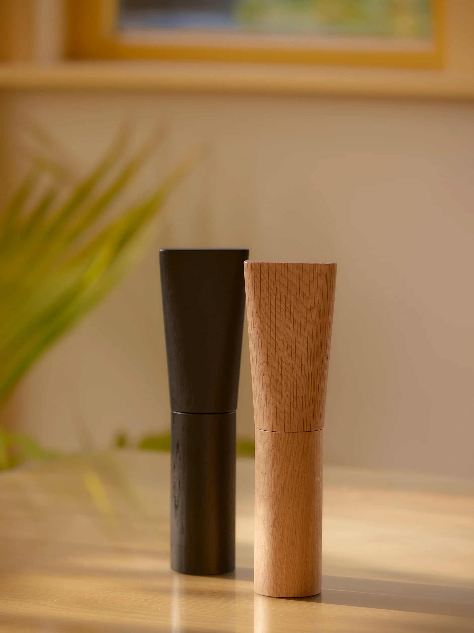 Pinch Salt & Pepper Mill - Oak - Image 7