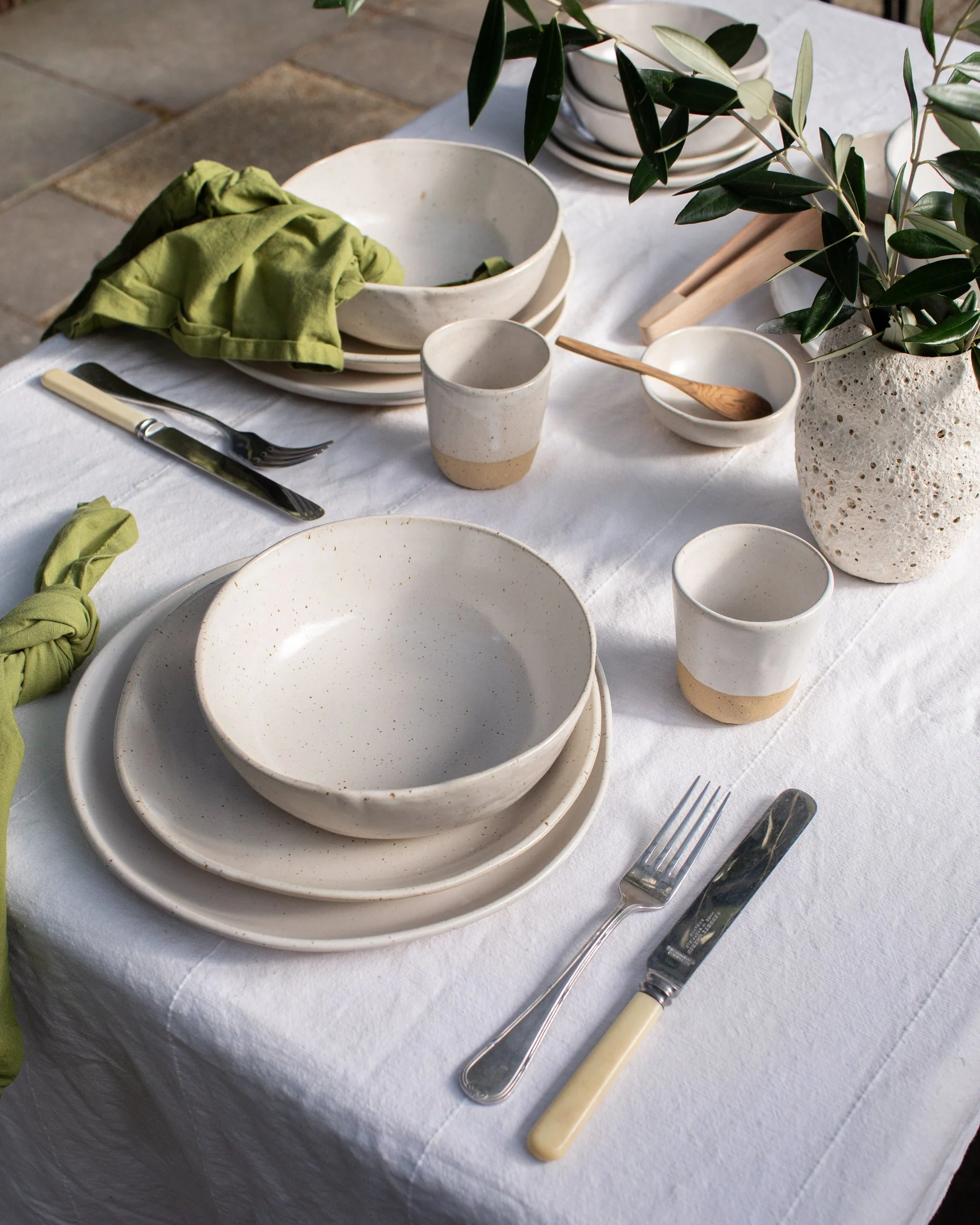 Olive Bowl - White - Image 3