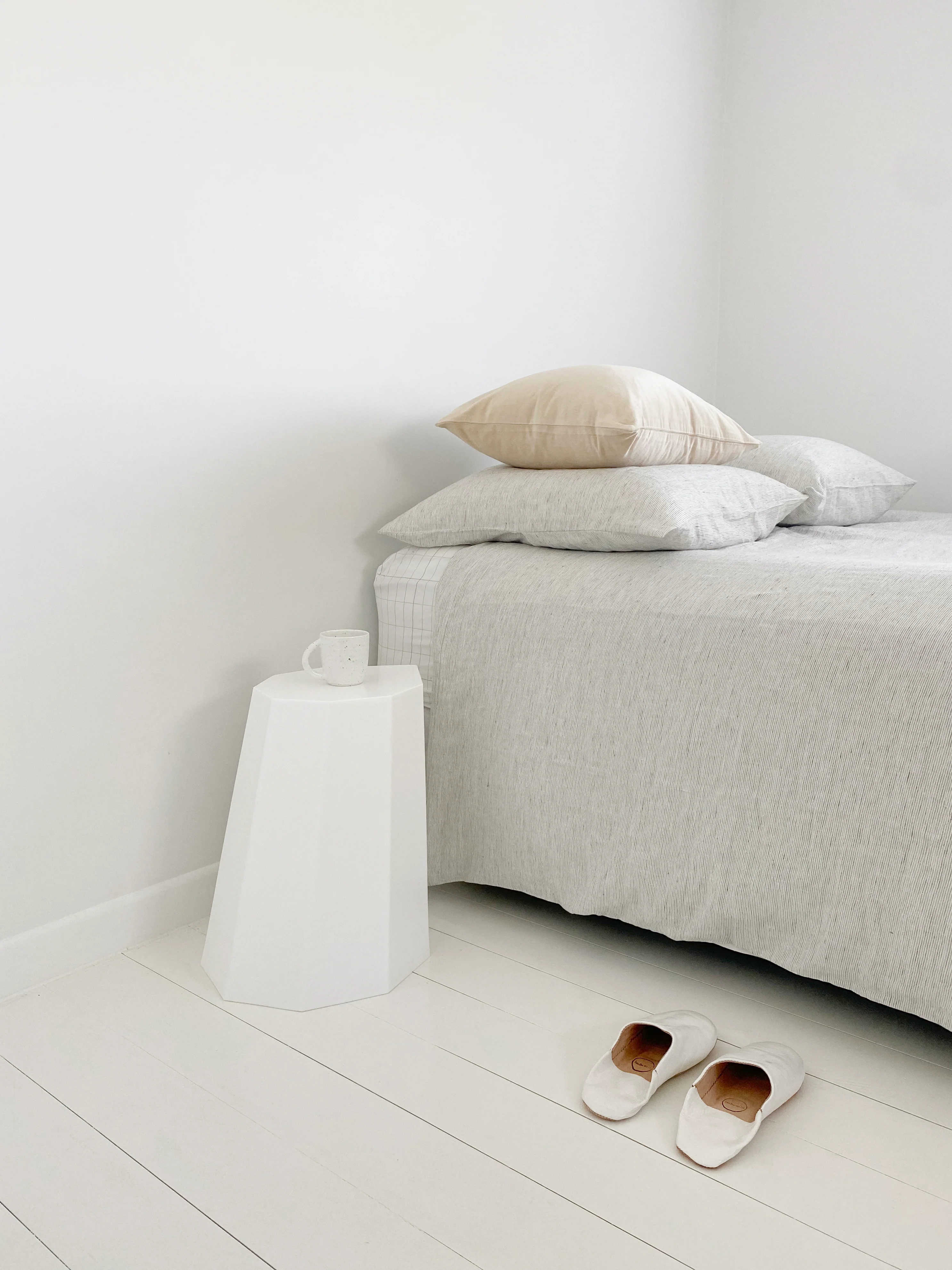 Martino Gamper - Arnold Circus Stool - White - Image 3