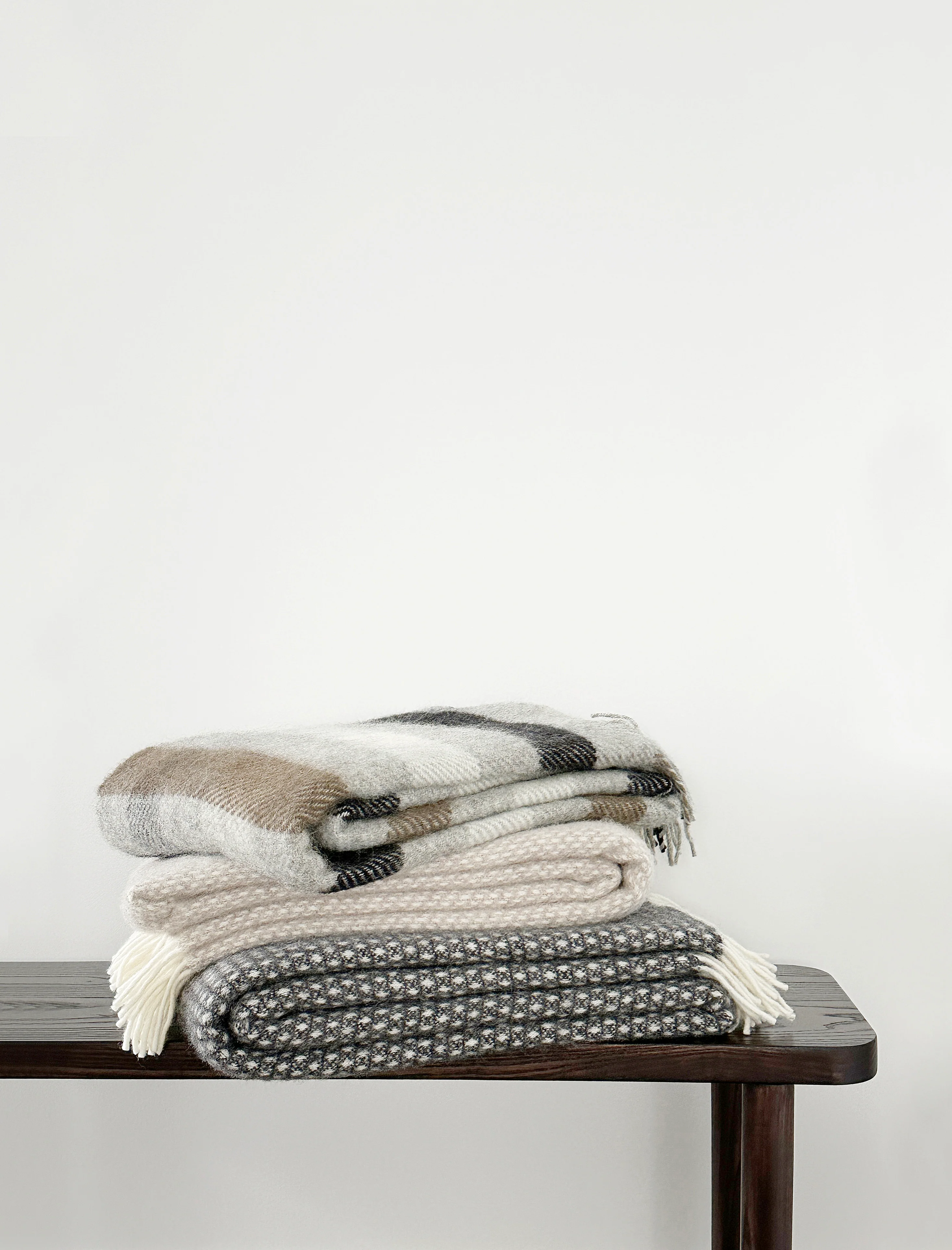 NZ Lambswool Throw - Gotland Grey - Image 7