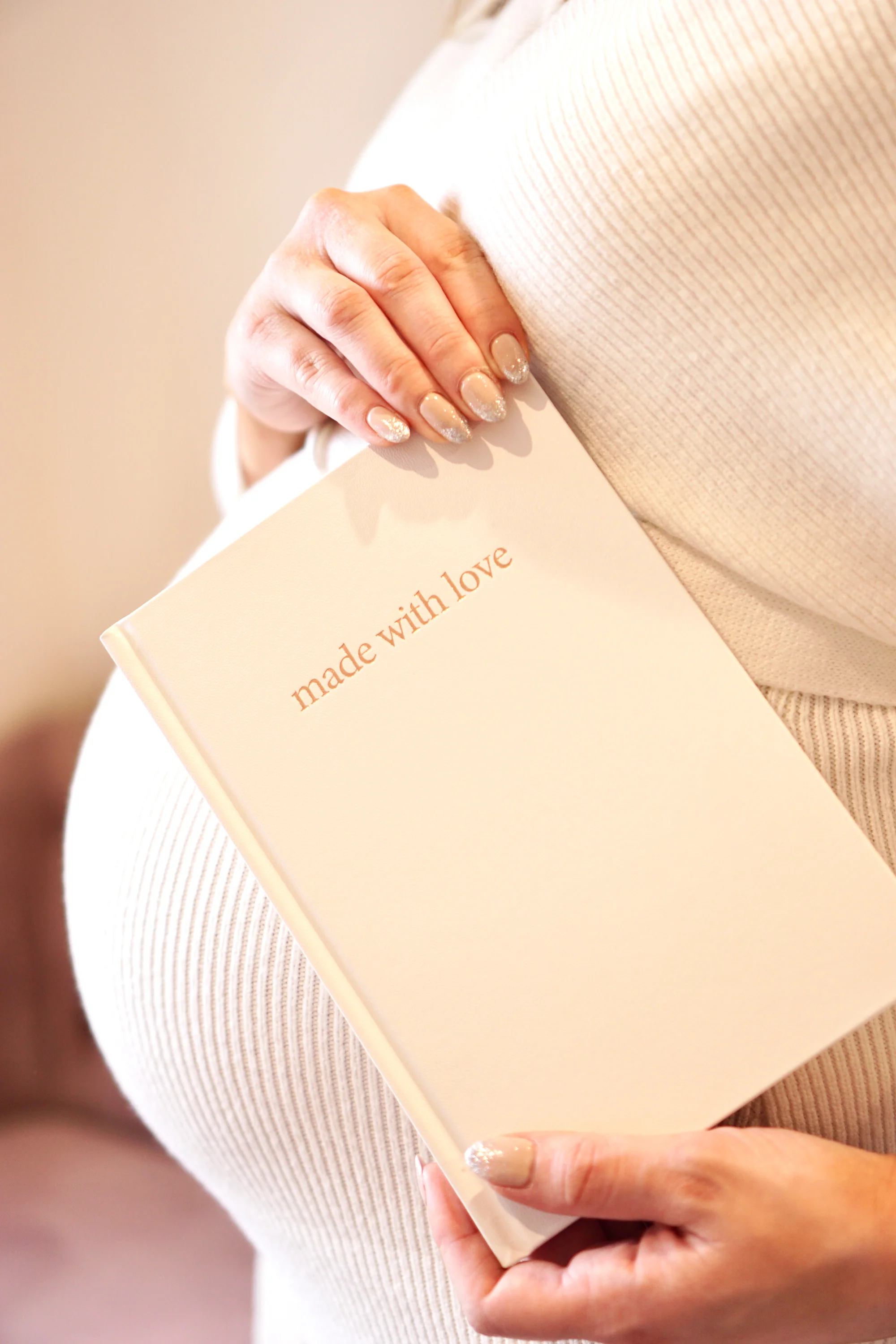 Made with Love Pregnancy Journal - Image 5
