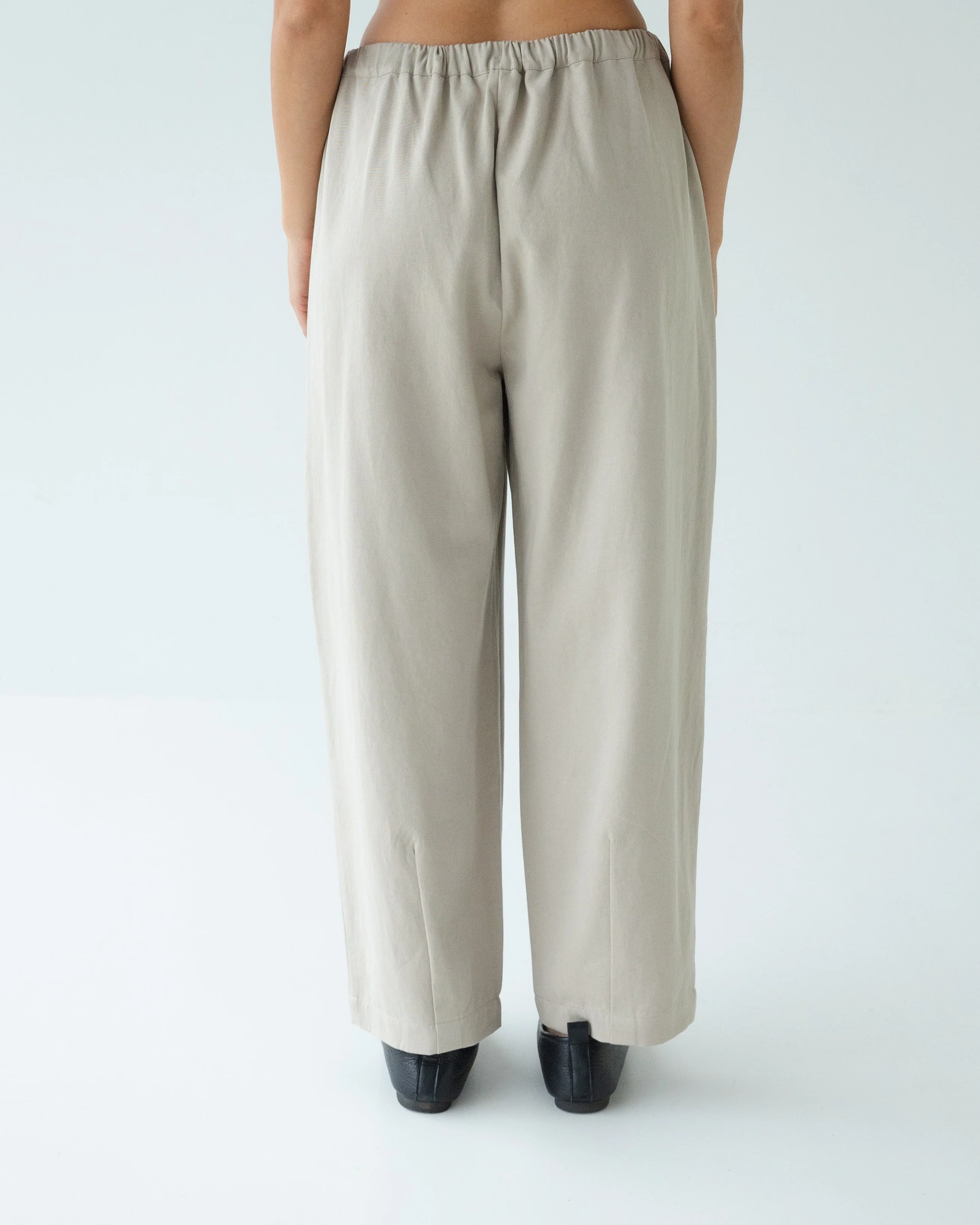 Effortless Twill Pant - Oat - Image 5