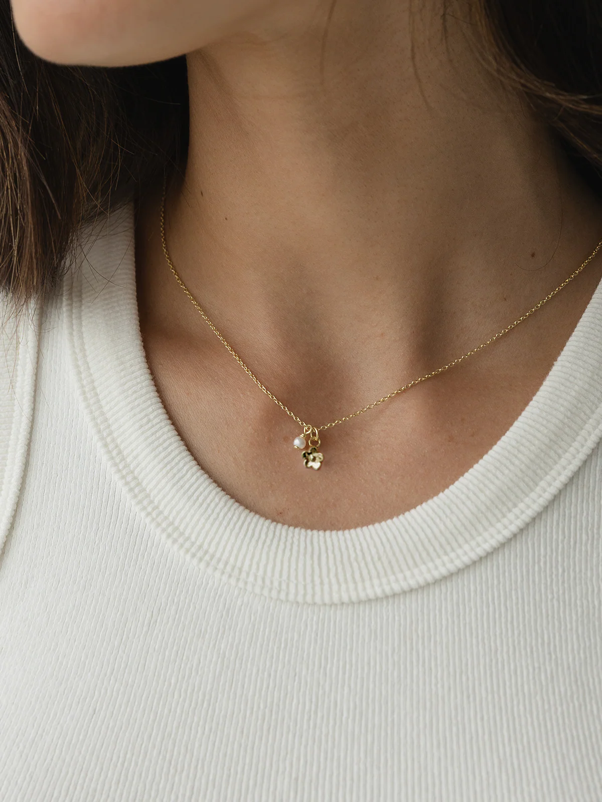 Daisy Day & Pearl Necklace - Image 2