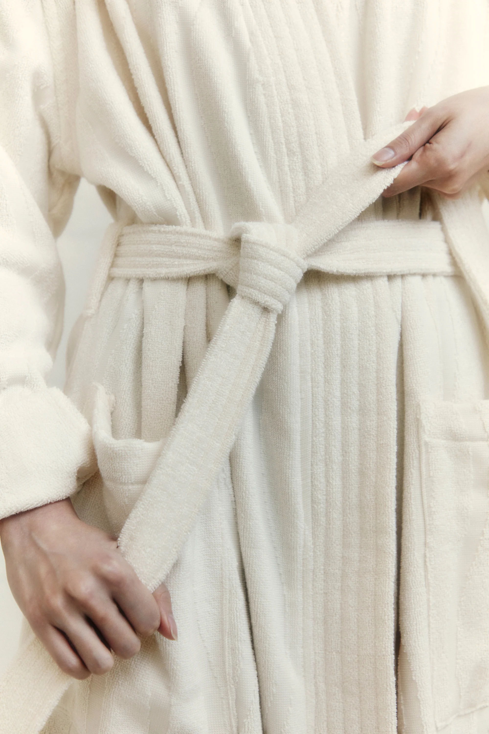 Sulis Bath Robe - Ivory - Image 6